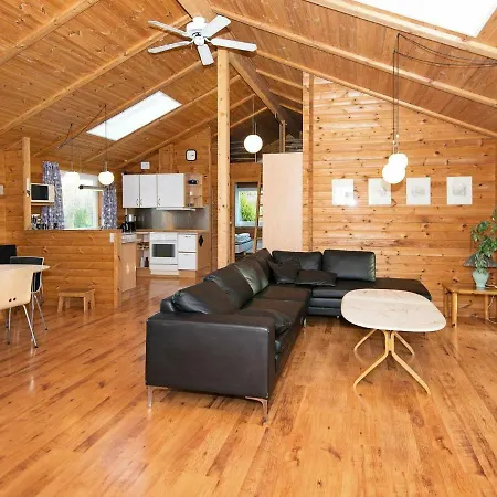 Dom wakacyjny Three-bedroom Holiday In Silkeborg 1